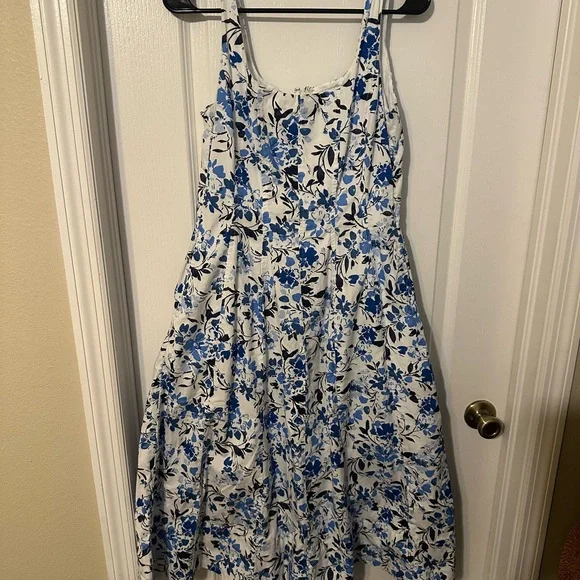 Floral Blue and White Dress - Picture 1 of 4